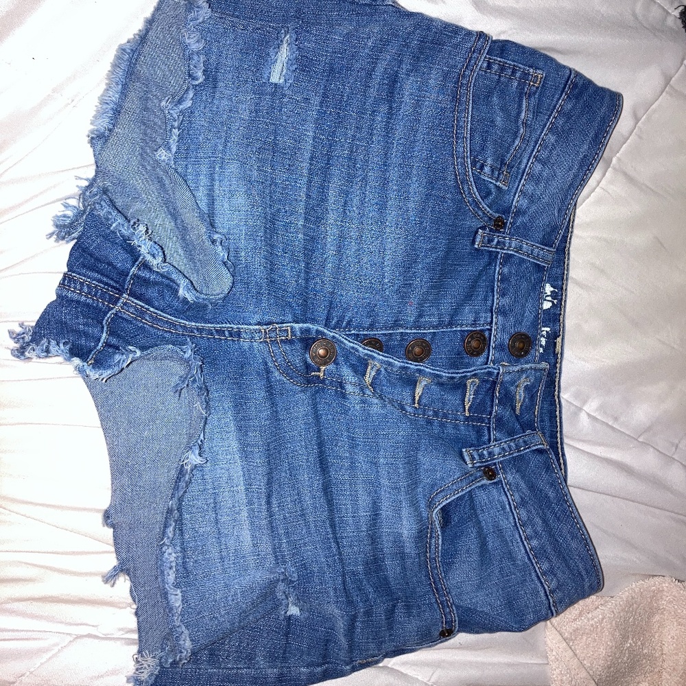 Women’s Mid Rise Jean Shorts